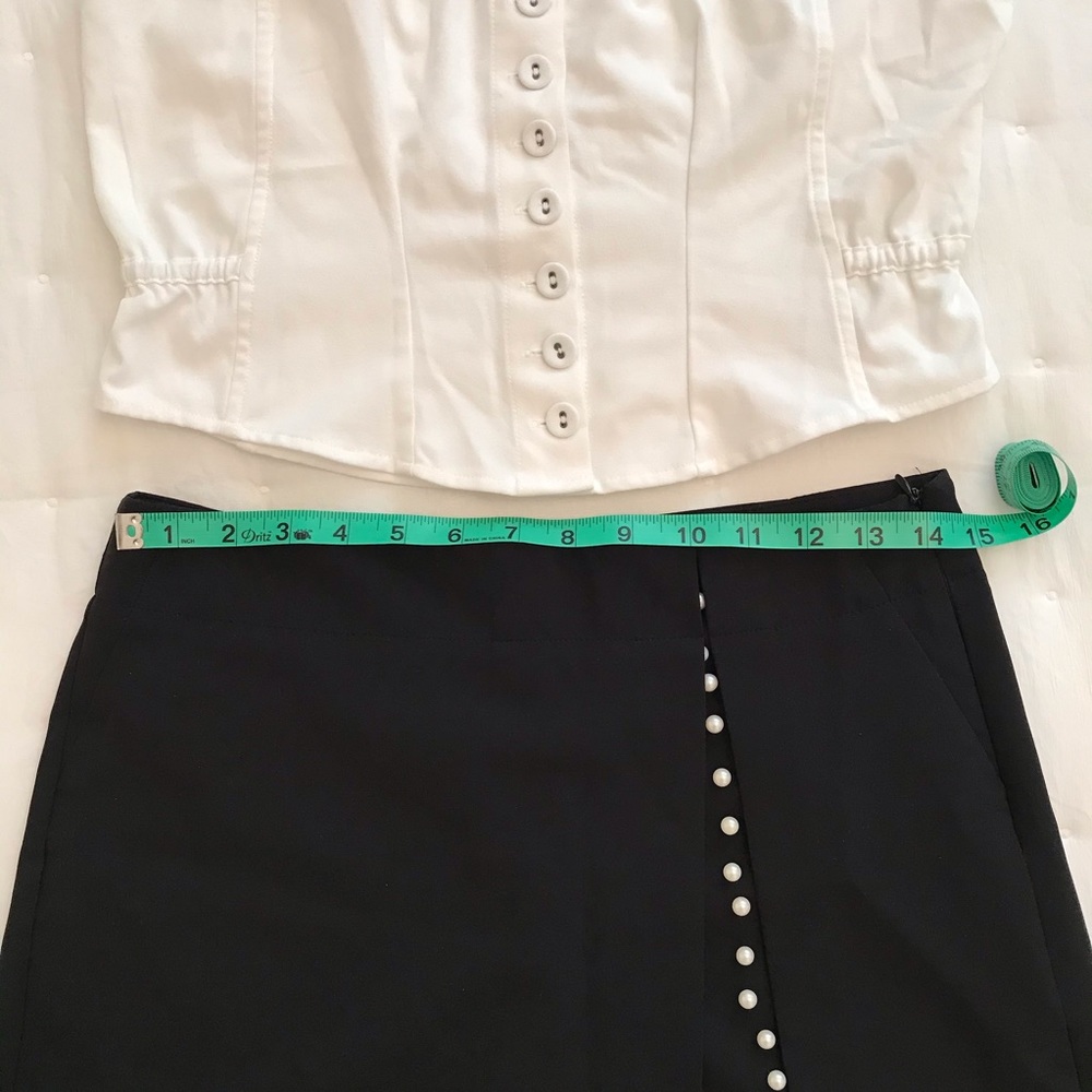 Two piece set - Picture 2 of 4